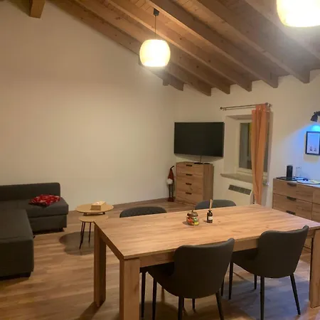 Piazza Grande House Apartman Locarno