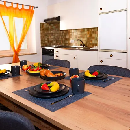 דירה Piazza Grande House *