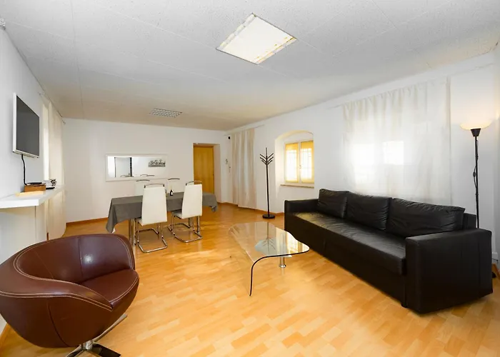 דירה Piazza Grande House לוקרנו